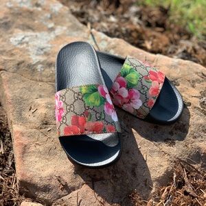 GUCCI Bloom Slides (size 36)